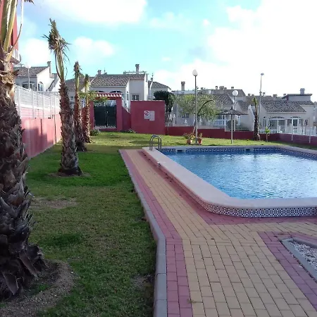 Sunny Hill Apartman *